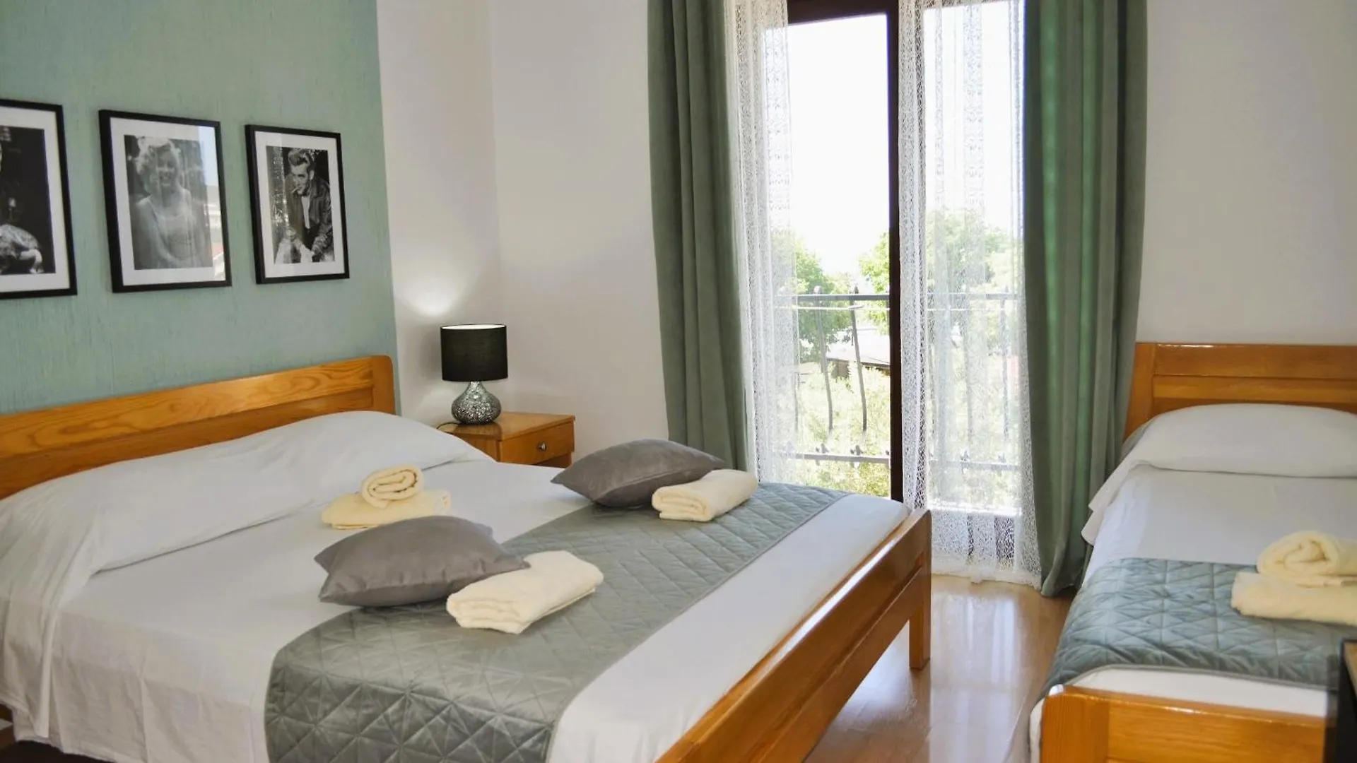 Hollywood Rooms Sveti Petar  Bed & Breakfast