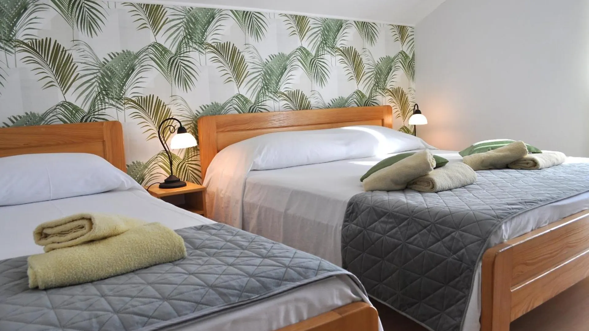 Oda ve Kahvaltı Hollywood Rooms Sveti Petar
