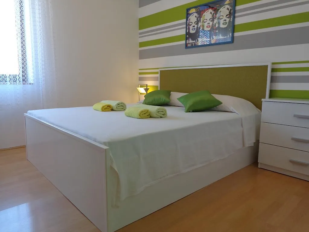 Oda ve Kahvaltı Hollywood Rooms Sveti Petar