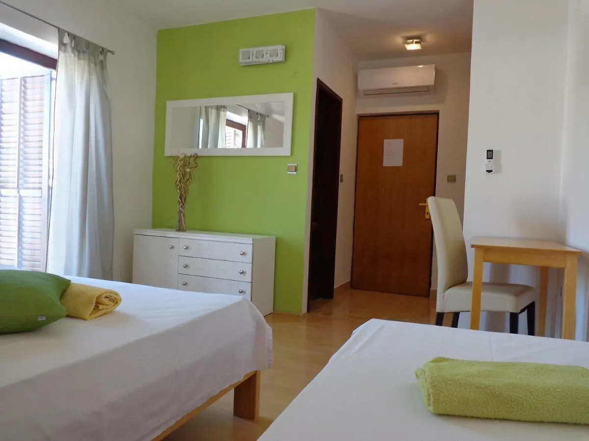 Hollywood Rooms Sveti Petar  3*, Sveti Petar (Zadar) Hırvatistan