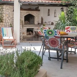 Apartament In 