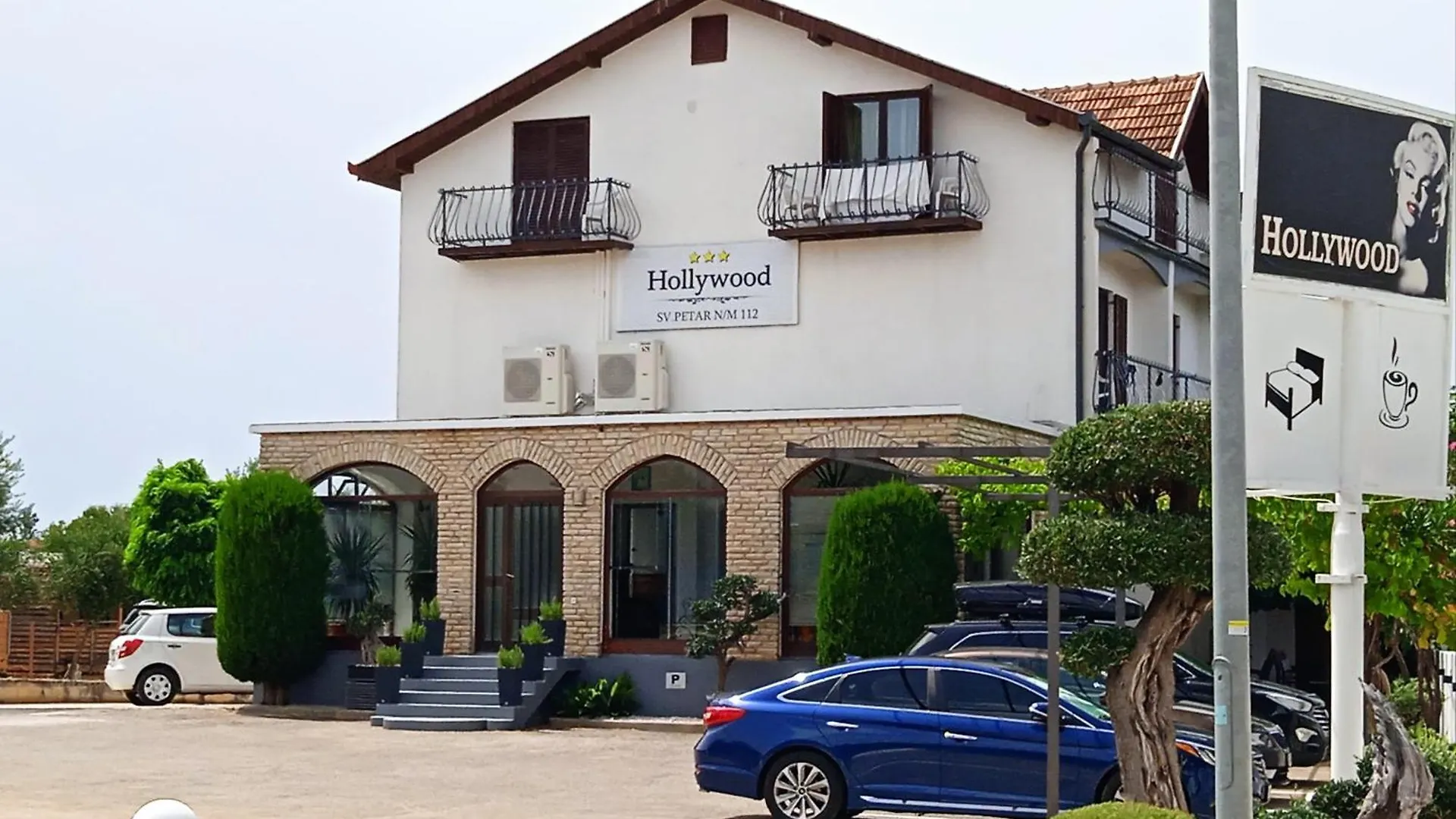 Couette-café Hollywood Rooms Sveti Petar
